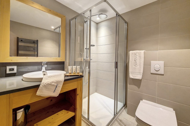 _agence-des-belleville_lv_images__lot_0000045828_08_27694858