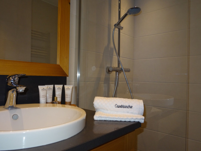 _agence-des-belleville_lv_images__lot_0000045831_08_32459088