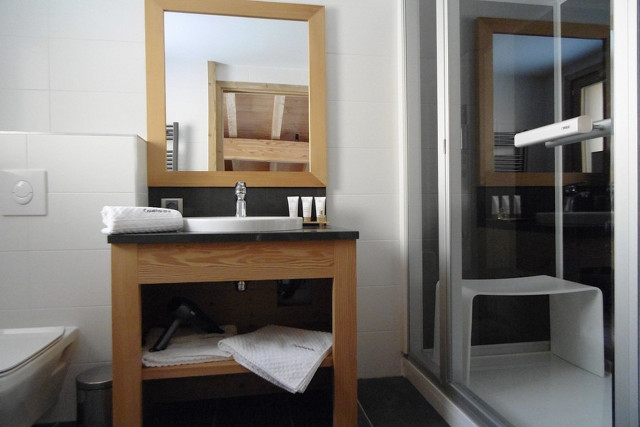 _agence-des-belleville_lv_images__lot_0000045841_12_29134055