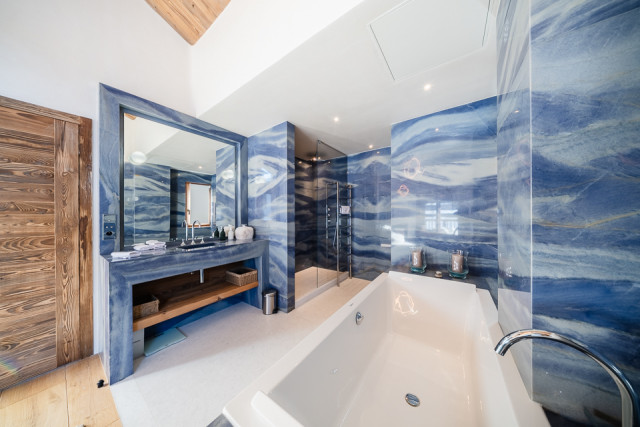 _agence-des-belleville_lv_images__lot_0000070685_08_32312085 _agence-des-belleville_lv_images__lot_0000070685_08_32312085
