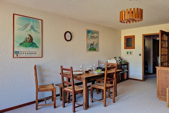 _agence-des-belleville_lv_images__lot_0000071049_02_26926770