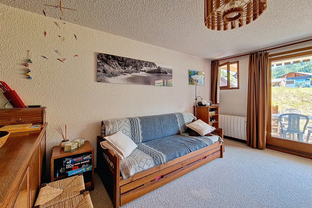 _agence-des-belleville_lv_images__lot_0000071049_08_26946299 _agence-des-belleville_lv_images__lot_0000071049_08_26946299