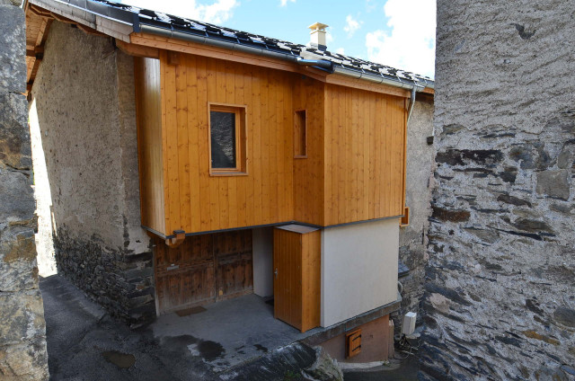 _lv_images__imme_0000001047_02_27586234 _lv_images__imme_0000001047_02_27586234