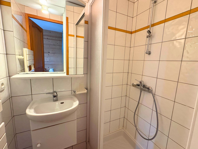Divers