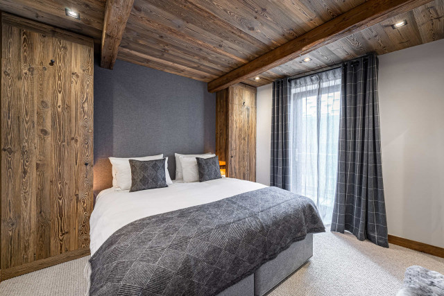 _lv_images__lot_0060510788_09_32560720