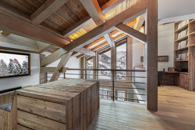 _lv_images__lot_0060510914_15_27243213