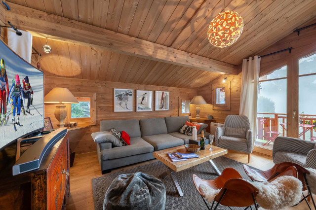 _lv_images__lot_0060511034_01_27352050