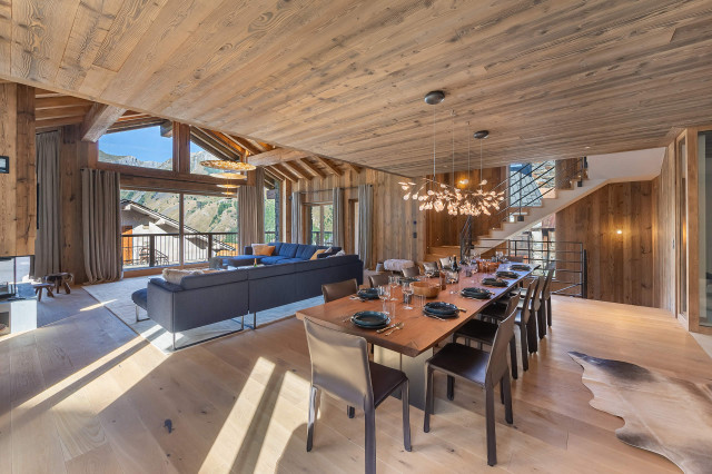 _lv_images__lot_0060511370_02_29686912