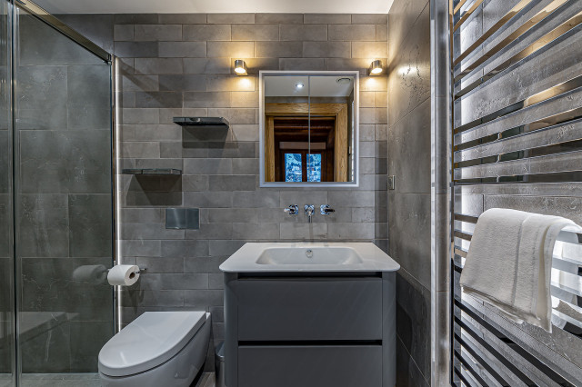 _lv_images__lot_0060511564_05_28416915