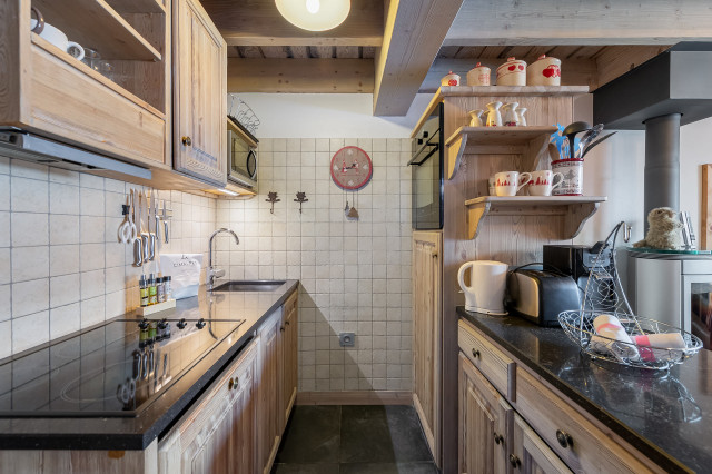 _lv_images__lot_0060511628_05_28686742