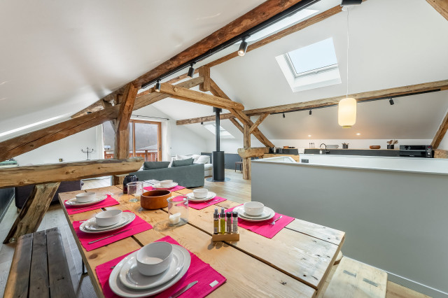 _lv_images__lot_0074061383_03_27091751