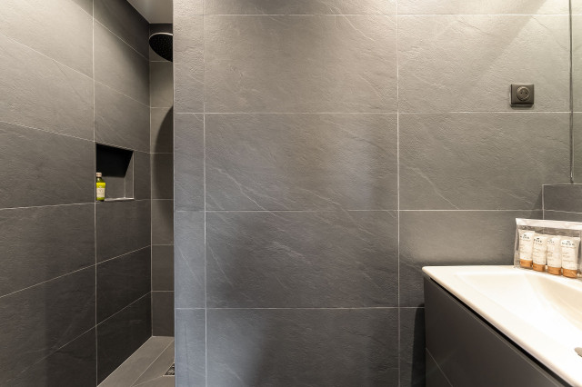 _lv_images__lot_0074061383_11_29687576