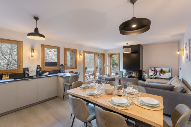 _lv_images__lot_0074061440_03_29969881