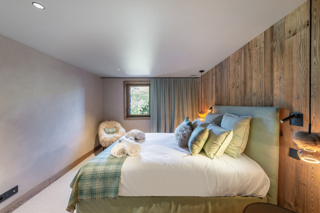 _lv_images__lot_0074061441_03_28085439