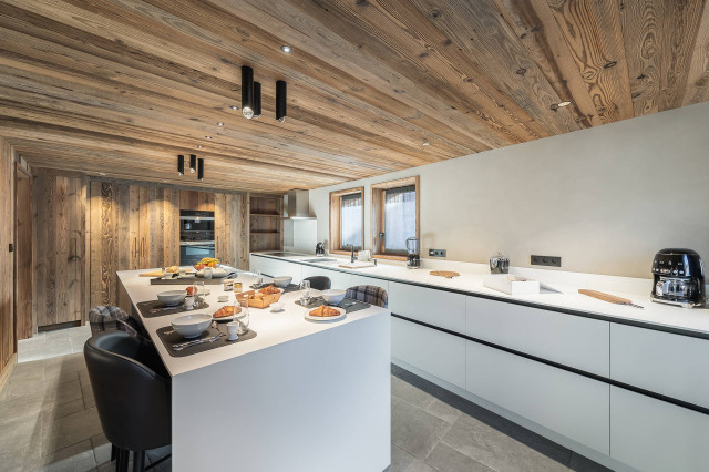 _lv_images__lot_0074061441_11_27440071