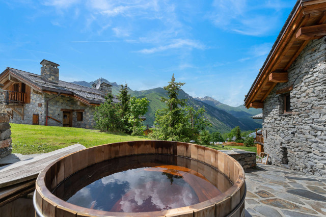 _lv_images__lot_0074061504_14_32496867