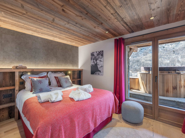 _lv_images__lot_0074061814_12_27535527