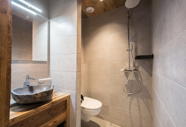 _lv_images__lot_0074061814_15_28612262