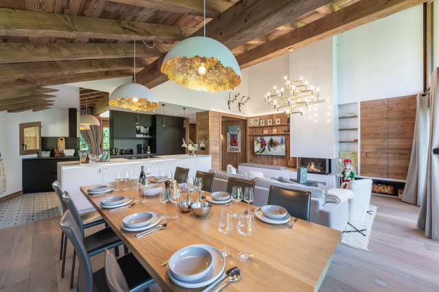 _lv_images__lot_0074061947_04_28240300