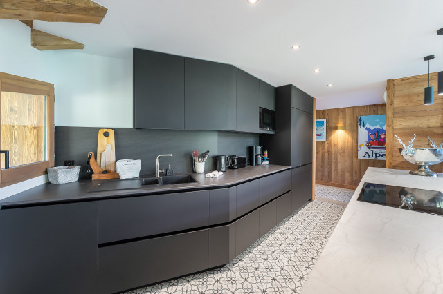 _lv_images__lot_0074061947_05_27224049