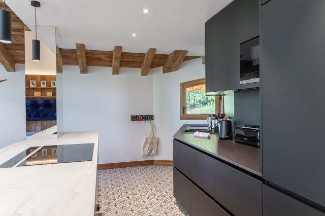 _lv_images__lot_0074061947_07_28455462