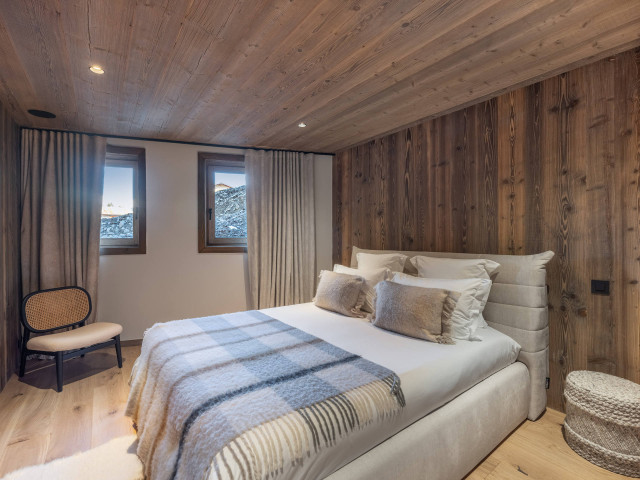 _lv_images__lot_0075553598_07_30011251