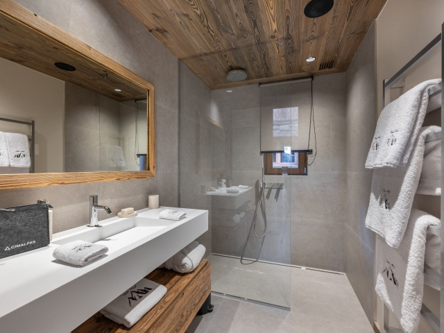 _lv_images__lot_0075553598_08_28123166 _lv_images__lot_0075553598_08_28123166