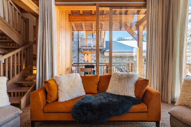 Chalet luxueux et traditionnel B28 Agence des Belleville Chalet luxueux et traditionnel B28 Agence des Belleville