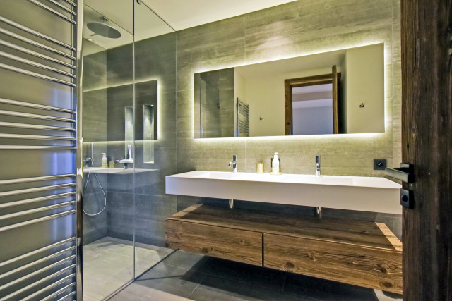 picture_estate_3647_3fdd4228-e342-462f-8f08-e43fa55ac15f