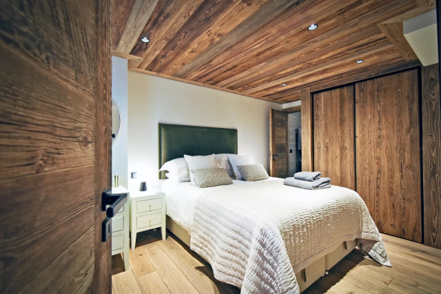 picture_estate_3883_5c285bb6-b766-464f-8bde-5dce4dc8e648