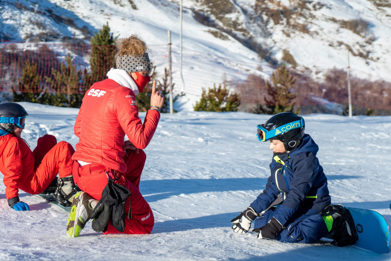 Cours de ski enfants forfait domaine réduit
